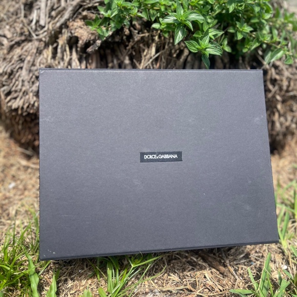 Dolce & Gabbana Infant Logo Patch Track Shorts and Zip-Up Hoodie - Picture 5 of 16